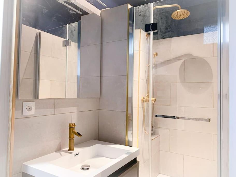 Perle D'Azur: Raffinement Unique Apartment Грас Екстериор снимка