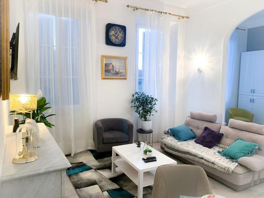 Perle D'Azur: Raffinement Unique Apartment Грас Екстериор снимка